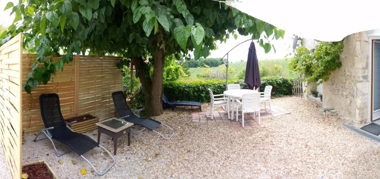 Villa La Tranquillité, Le Repos Nanteuil-Auriac-de-Bourzac Exterior foto